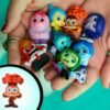 JUST PLAY: DISNEY DOORABLES - Inside Out 2 (Intensamente 2) Pack de 9 figuras v3