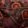 LOUNGEFLY: Mini mochila terciopelo HARRRY POTTER Gryffindor