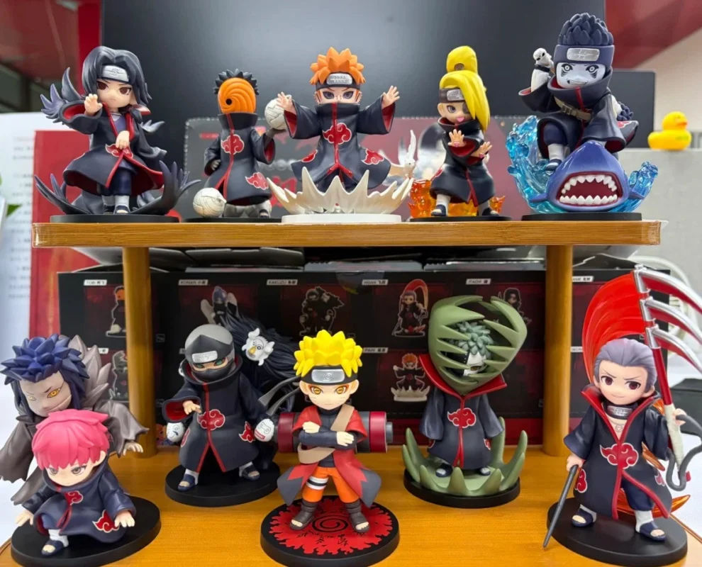 POP MART FIGURA NARUTO AKATSUKI